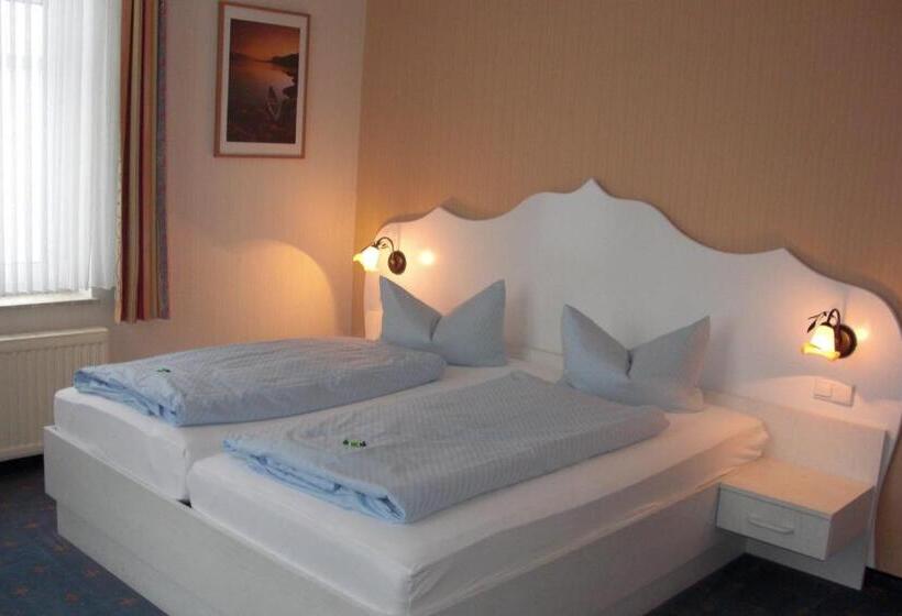 Comfort room with balcony, Strandvilla Janine