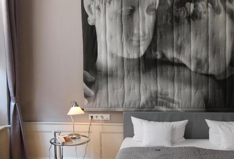 Номер Deluxe, Palais Schrottenberg