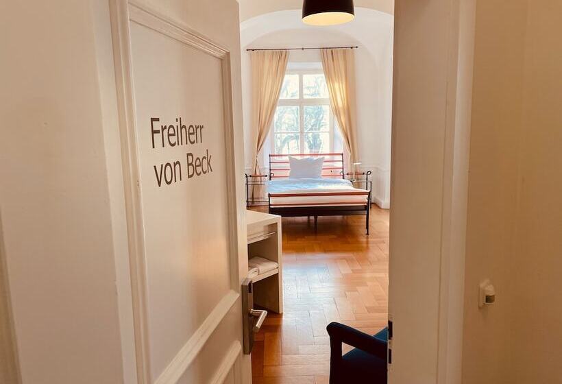 Номер Стандарт Индивидуальный, Schlossparkhotel Mariakirchen