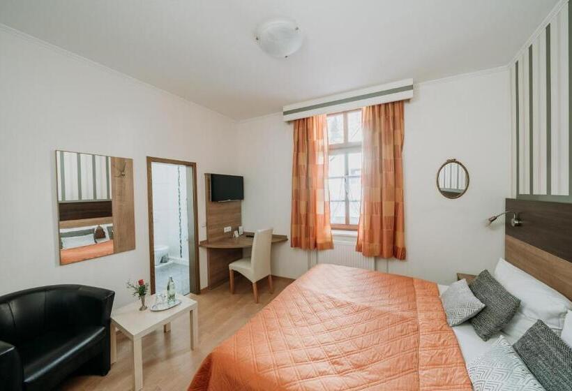 Quarto Deluxe, Fränkischer Gasthof Hotel Zum Koppen