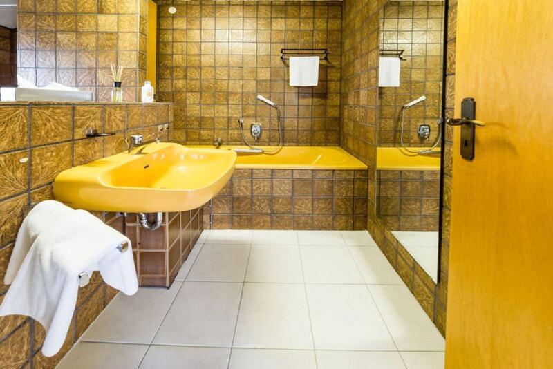 Трехместный Номер Стандарт с Балконом, Landgasthaus Sockenbacher Hof