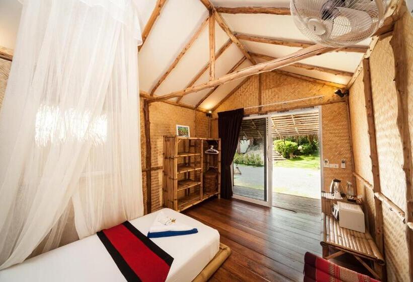ویلای استاندارد با چشم‌انداز باغ, Vikasa Yoga Retreat