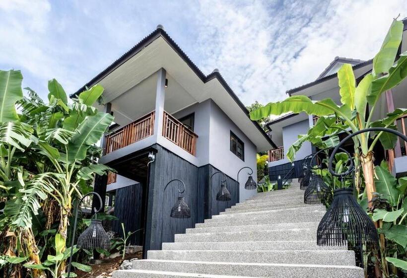 اتاق لوکس با چشم‌انداز دریا, Vikasa Yoga Retreat