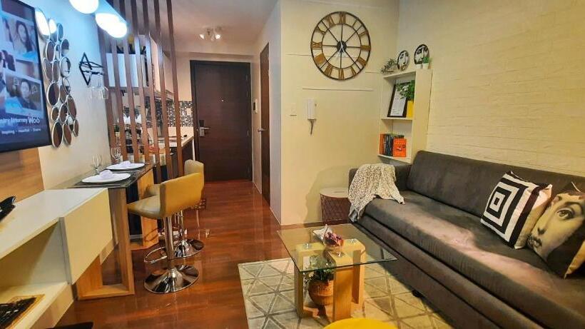شقة غرفة نوم واحدة مزودة بشُرفة, Stylish&comfort Unit With Balcony In Air Makati