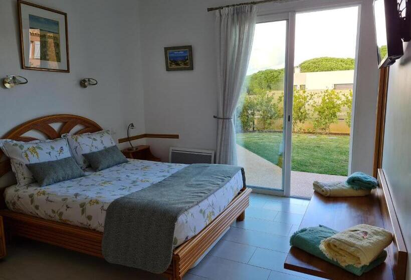 Номер Стандарт, Chambres D Hôtes B&b La Bergeronnette Avec Piscine Couverte Chauffée