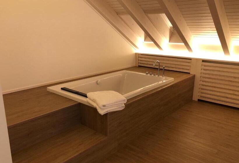 Suite con Hidromasaje, Monte Perdido