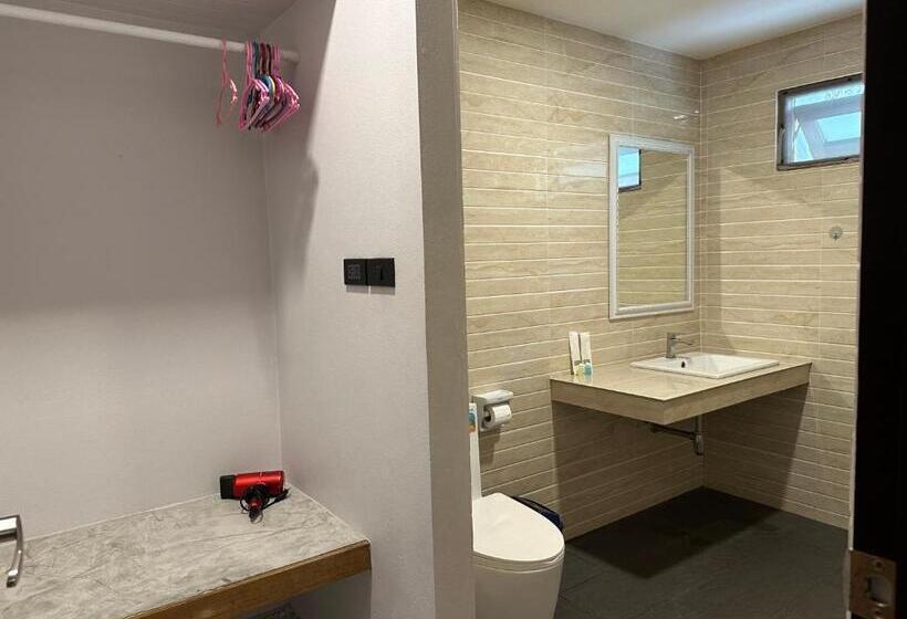 Дом 1 Спальня, The Zohan Resort & Travel Agency