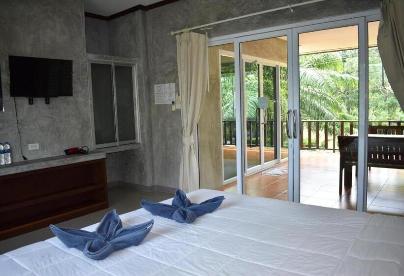 Вилла 3 Спальни, The Zohan Resort & Travel Agency