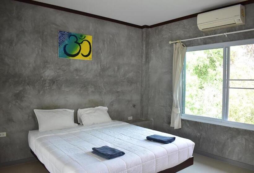 Семейный Номер Deluxe, The Zohan Resort & Travel Agency