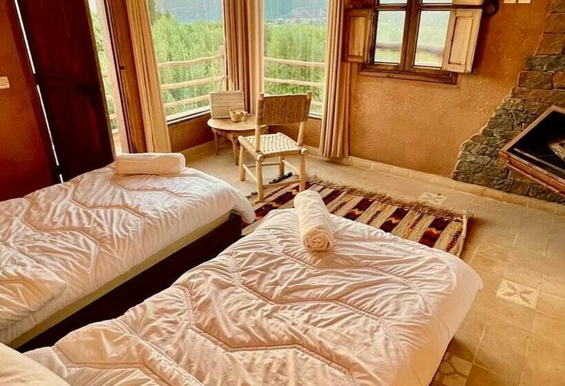 Номер Стандарт Вид на Бассейн, Bin Jbal Resort