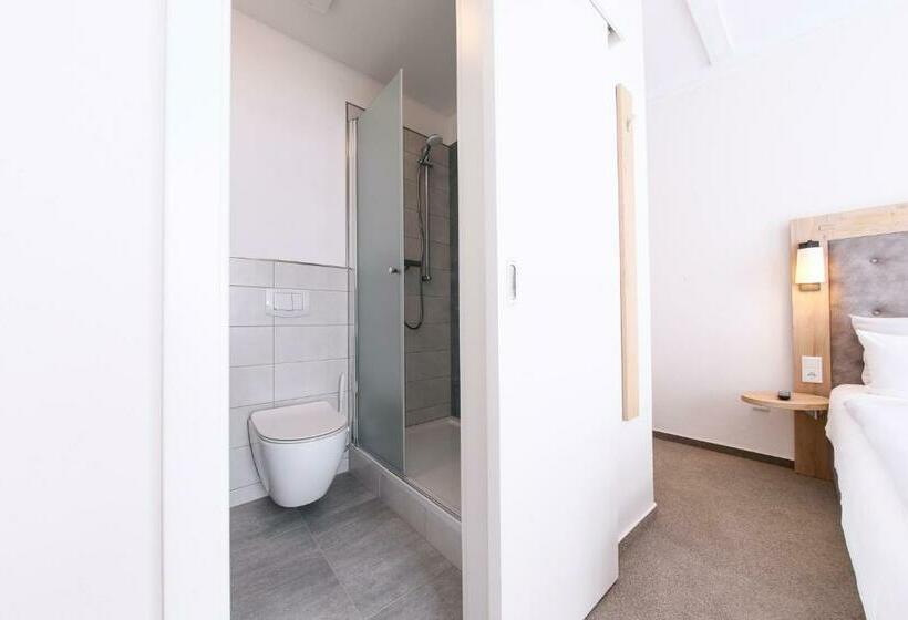 Номер Superior, 24/7 Selfcheckin Schmiedestrasse