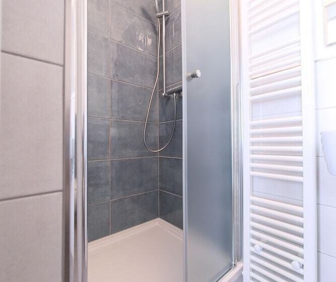 Номер Superior, 24/7 Selfcheckin Schmiedestrasse