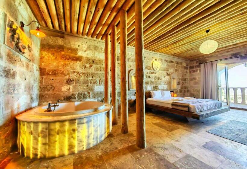 سوئیت با تخت بزرگ, La Fairy Cappadocia Adult Only