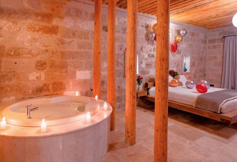سوئیت با تخت بزرگ, La Fairy Cappadocia Adult Only