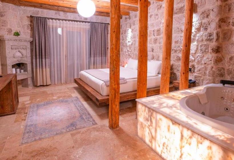 سوئیت با تخت بزرگ, La Fairy Cappadocia Adult Only