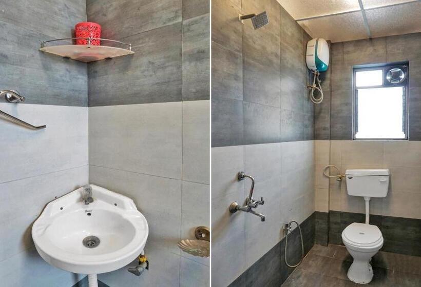 Трехместный Номер Классика, Flagship Hotel Kalptaru