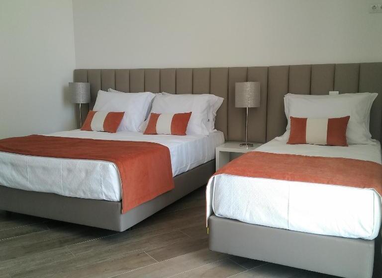 اتاق استاندارد چهار تخته, Algarpapa Rooms