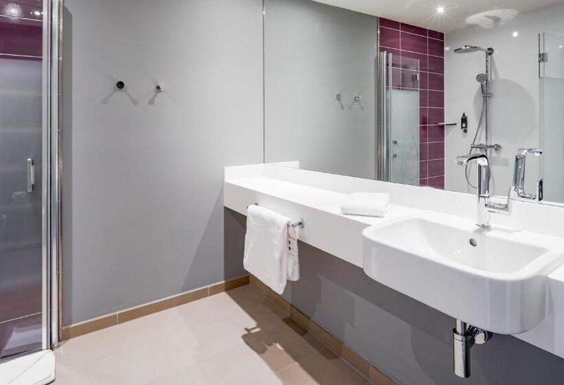 Семейный Номер, Premier Inn Nürnberg City Opernhaus