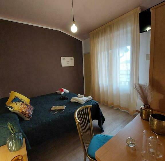 Номер Стандарт, Maison Des Roses