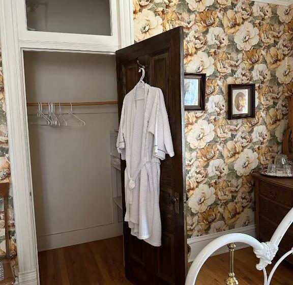 Номер Стандарт Совместная Ванная, Gable House Bed And Breakfast Inn