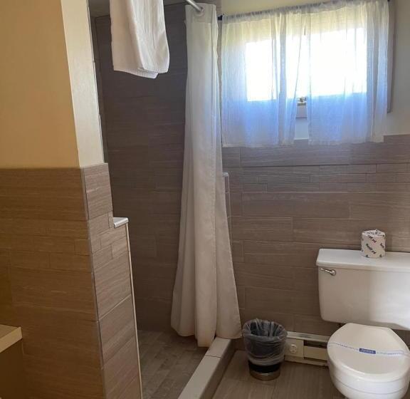 Номер Стандарт, Woodland Motor Lodge