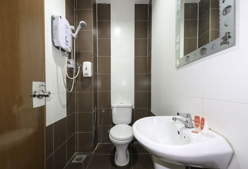سوییت خانوادگی, Capital O 812 Hotel Smc Seksyen 13