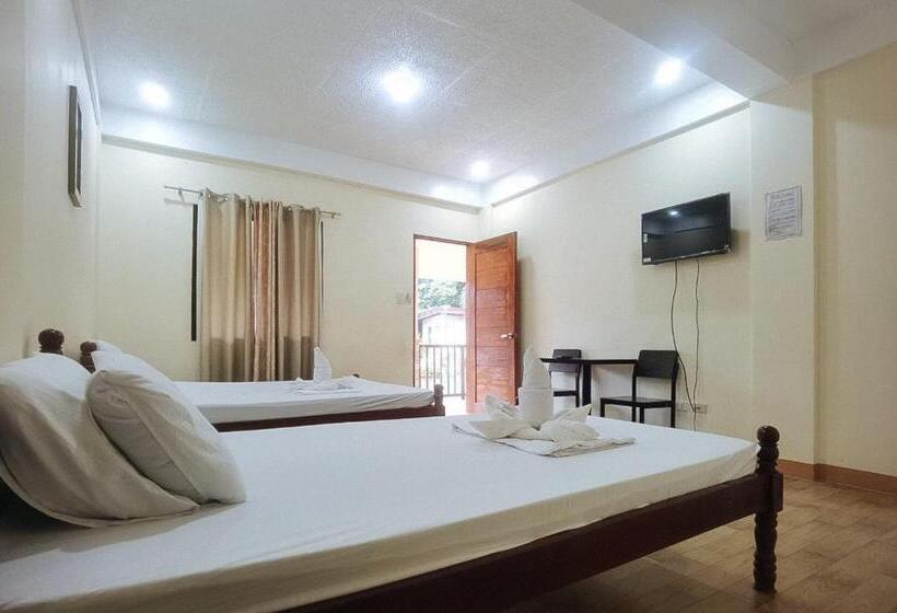 Номер Стандарт Трехместный, Reddoorz @ Los Ecijanos Inn Pangasinan