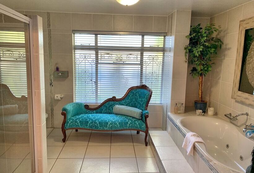 Номер Deluxe, Dersley Manor