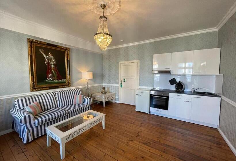 1 Schlafzimmer Apartment, The Gate Garden