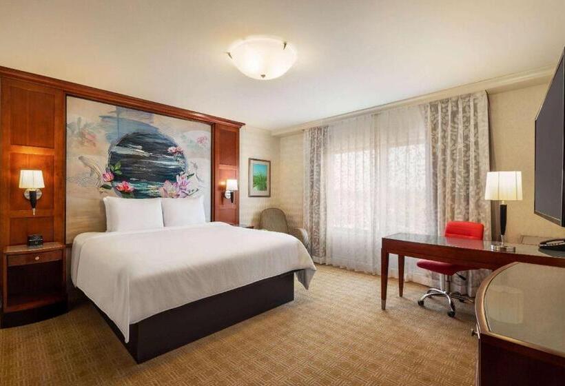 Стандартный Номер Кровать Кинг, Viana Hotel And Spa, Trademark Collection By Wyndham