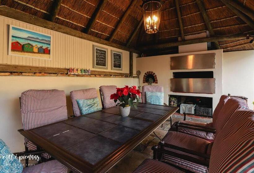 Номер Стандарт, A Tuscan Villa Guest House
