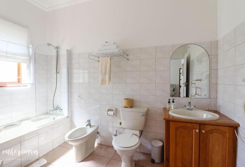 Номер Стандарт, A Tuscan Villa Guest House