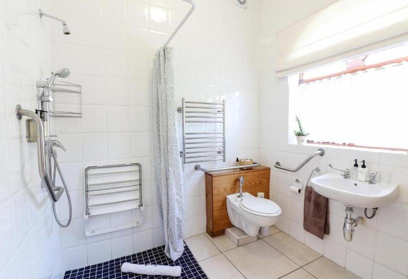 Номер Стандарт, A Tuscan Villa Guest House