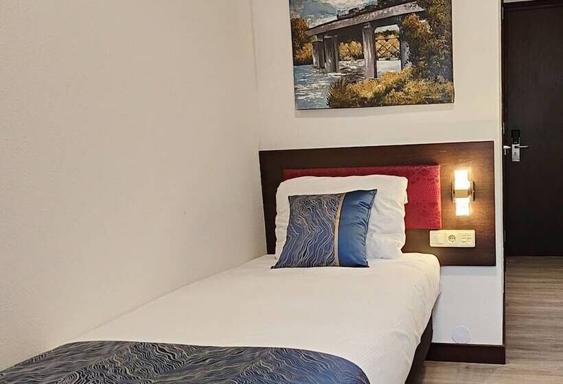 Номер Стандарт Индивидуальный, Cn Hotel Arnhem Centraal
