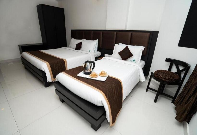 Семейный Номер, Mangalore International