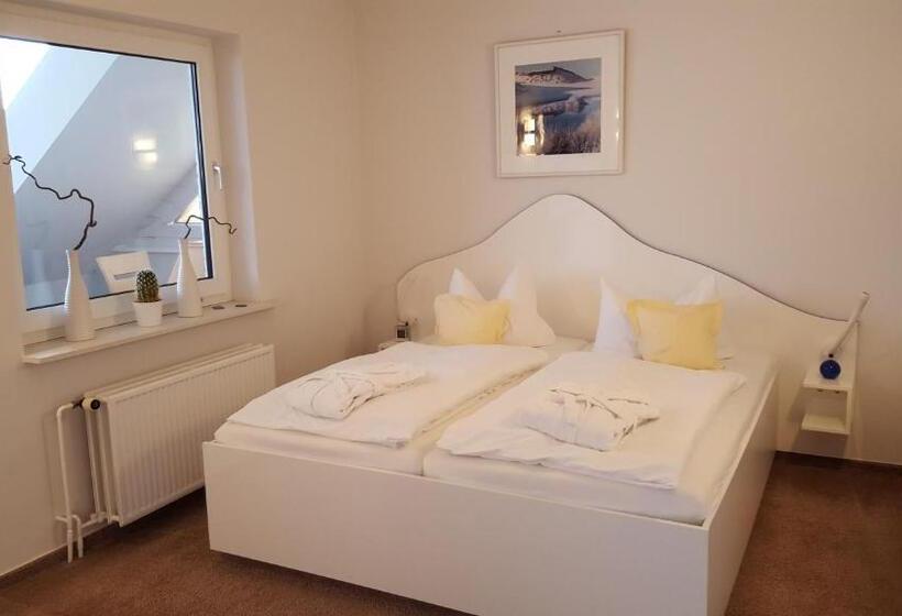 Номер Superior, Frühstückshotel Seemannsbraut Amrum Adults Only Ab 18 Jahre Keine Haustiere