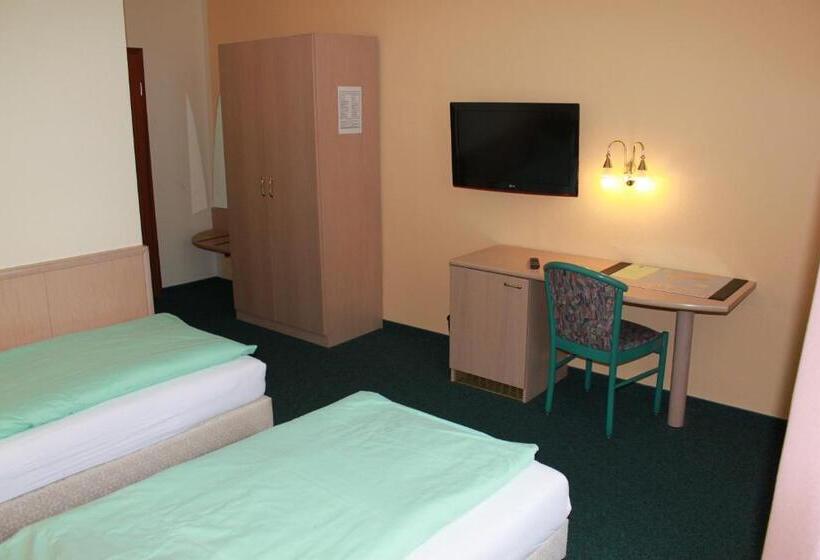 Номер Стандарт, Gasthaus & Hotel Grünhof