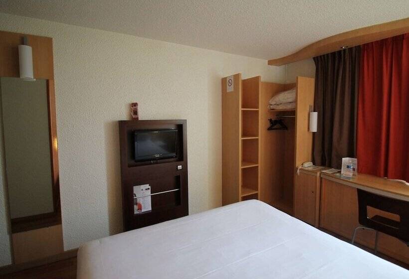 Номер Стандарт Двуспальная Кровать, Ibis Dijon Sud