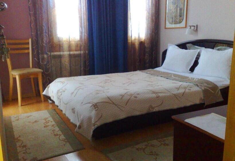 Номер Economy, Family Hotel Sonata