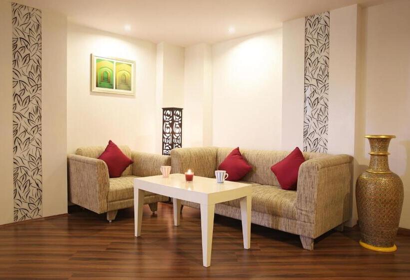 豪华套房, Golden Tulip  Jaipur