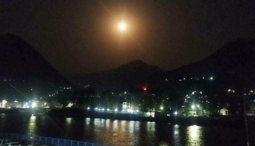 标准间带湖景, Lake View Paradise