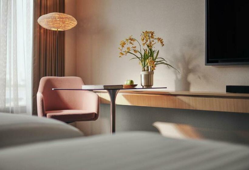 Номер Deluxe Кровать Кинг, Amari Spice Penang