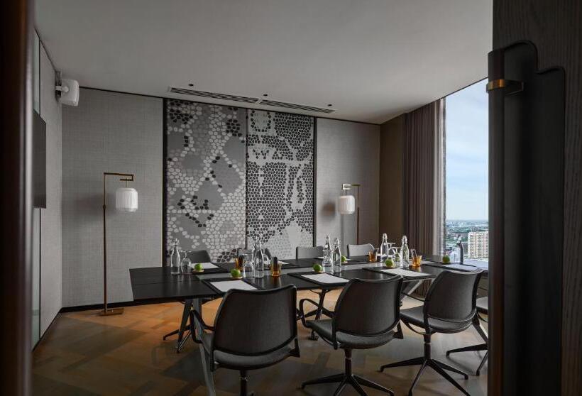 Номер Executive, Amari Spice Penang