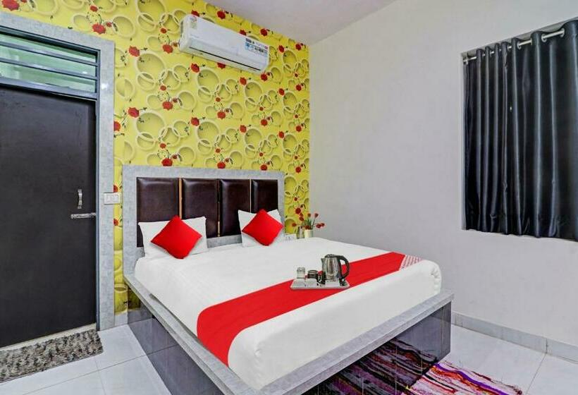 Трехместный Номер Классика, Flagship Good Times Guest House