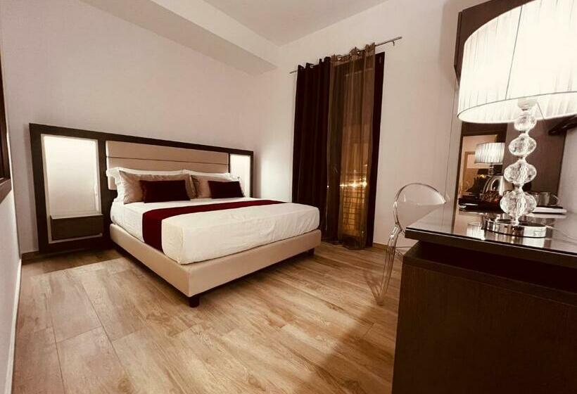 سوییت جونیور با بالکن, Suite Sweet Dreams Dan Champs