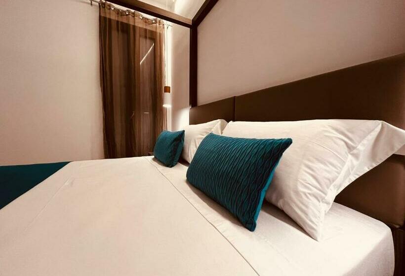 سوییت جونیور لوکس, Suite Sweet Dreams Dan Champs