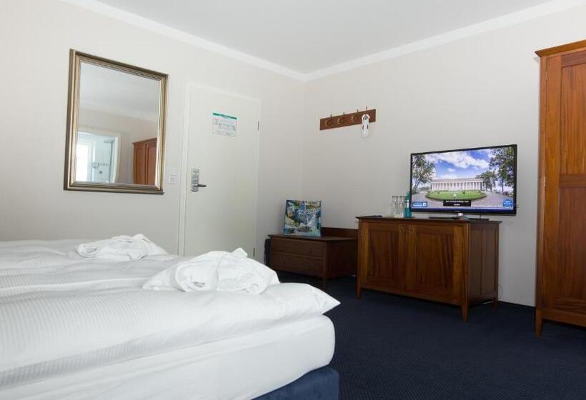 Номер Стандарт с Балконом, Badehaus Goor