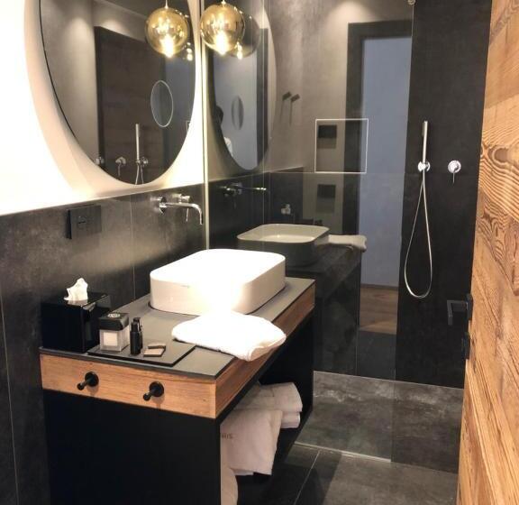 Семейный Полулюкс, Alpuris   Your Boutique Suite   Hotel B&b