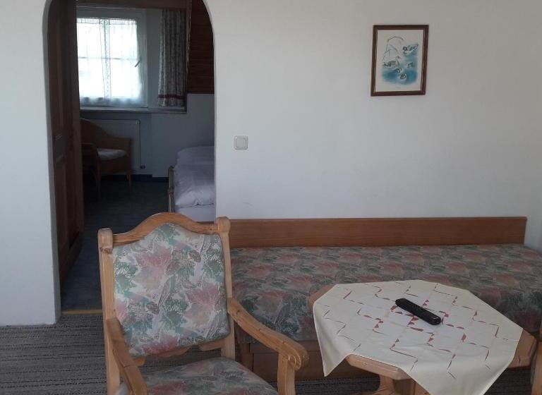 Люкс, Landhotel Jägerhof