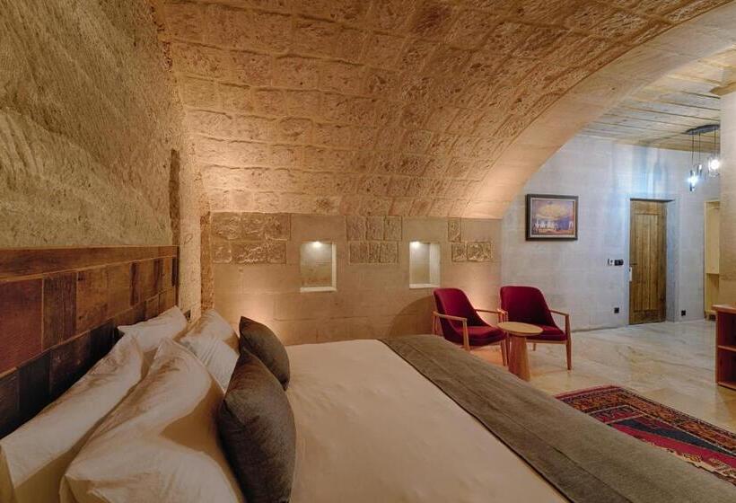 Люкс, Concept Cave Suites